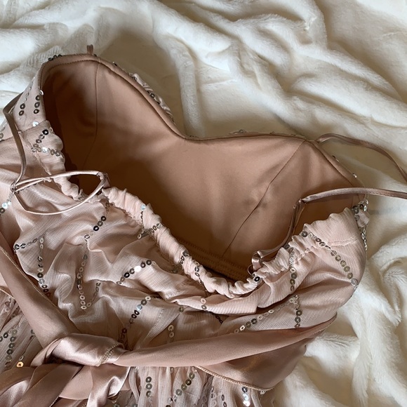 Cocktail dress. - Picture 4 of 4